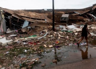 A MEDIDA QUE SE ACERCA EL PICO DE LA TEMPORADA DE HURACANES, EL IRS LES RECUERDA A LAS PERSONAS QUE SE PREPAREN PARA DESASTRES NATURALES