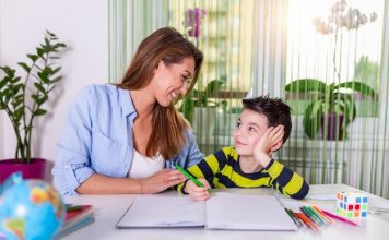 DIEZ FORMAS SENCILLAS PARA MEJORAR LA INTELIGENCIA DE SU HIJO