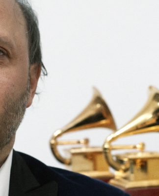 GUSTAVO CASENAVE EN CONCIERTO