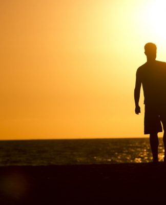 ROL DE PADRE ES SER GUÍA EN LA VIDA DE SUS HIJOS